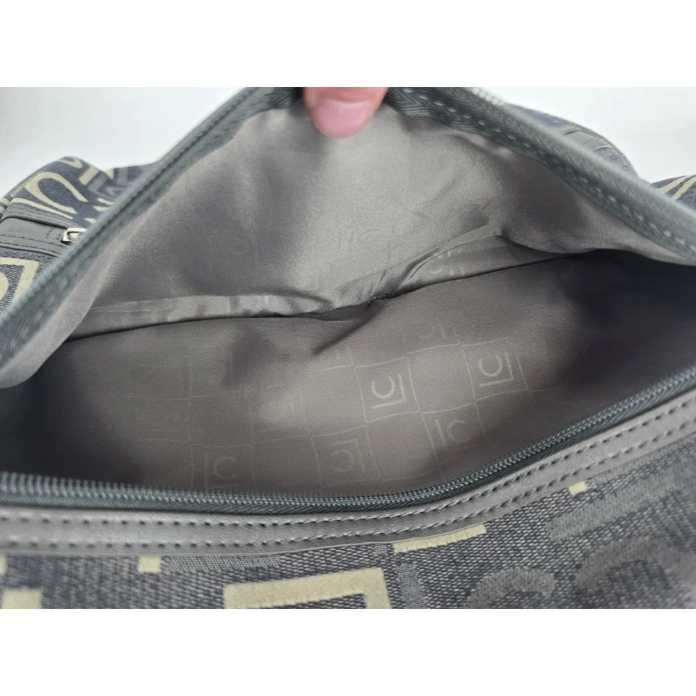 Liz Claiborne this listing